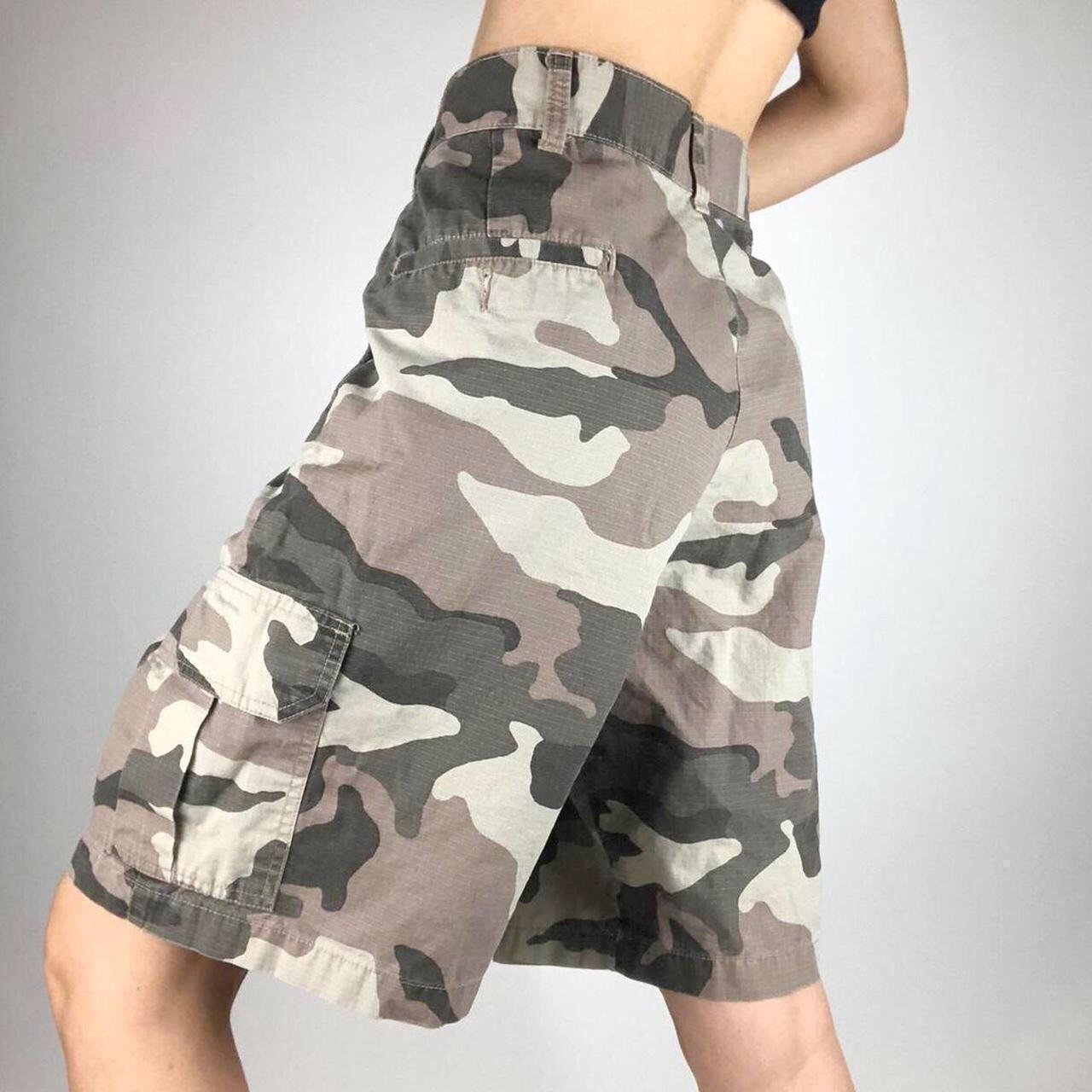 Dickies army print cargo shorts!! The color is... Depop