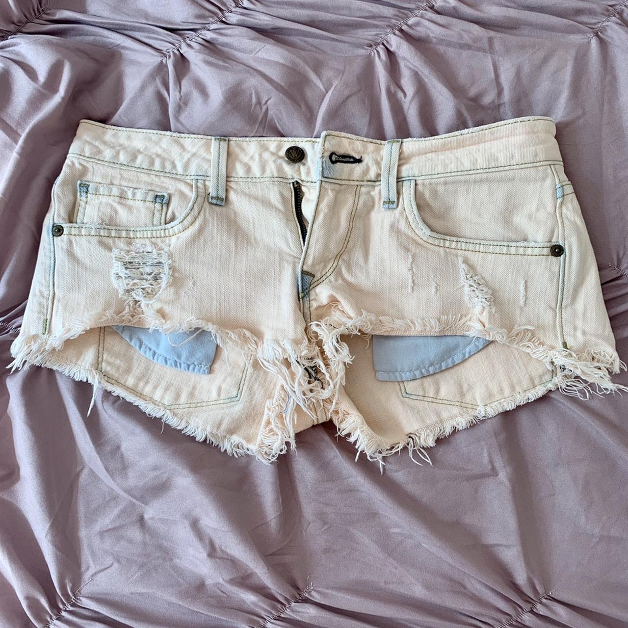 Wildfox Women's Shorts | Depop