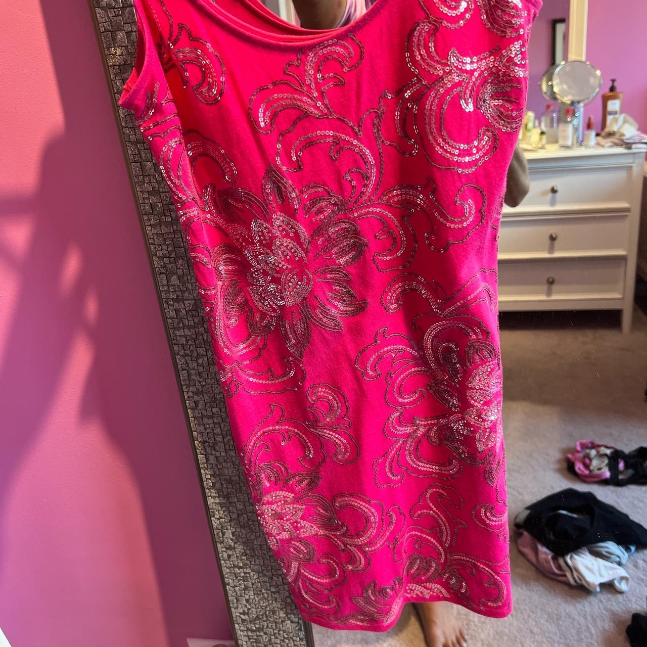 Pink dress with sequins from express Fits sizes xxs... Depop