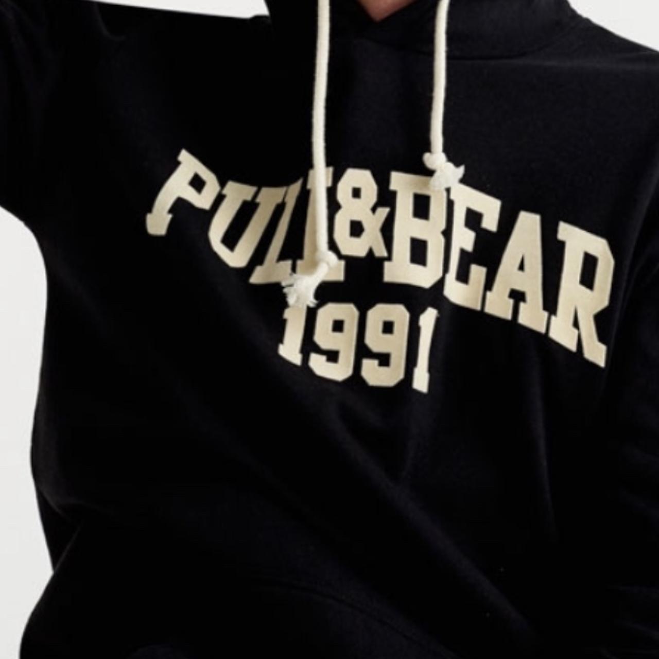 Pull&Bear hoodie in black