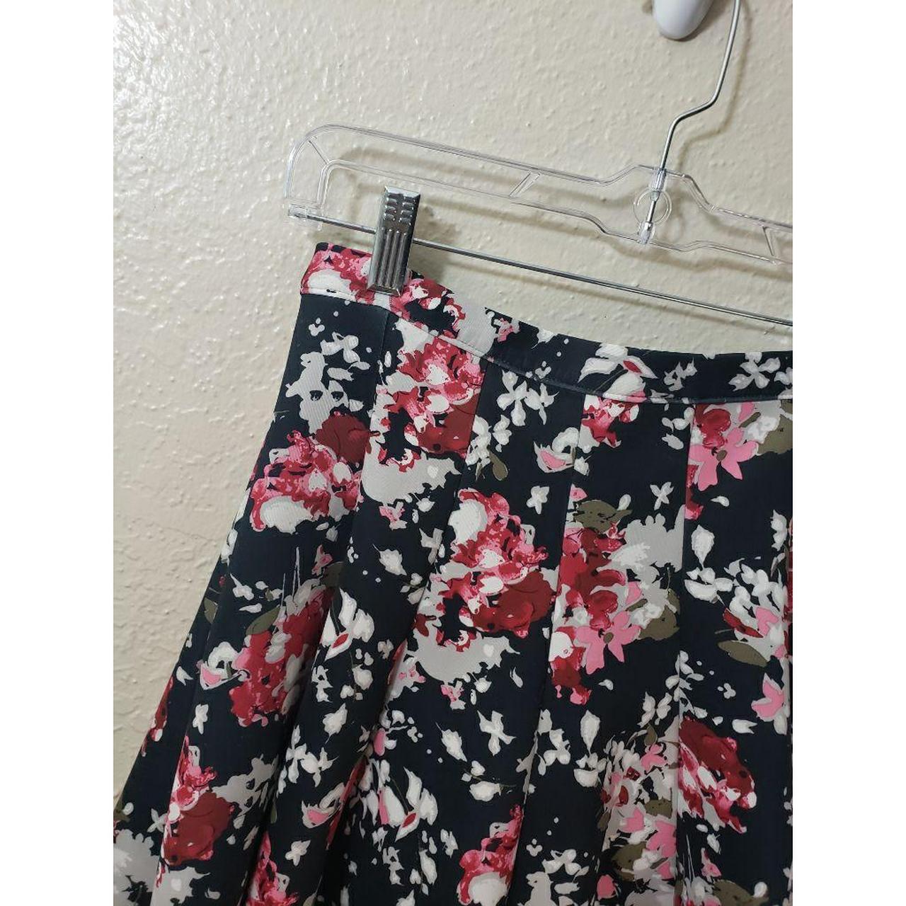 Product Image 2 - Abercrombie and Fitch Floral Pleated