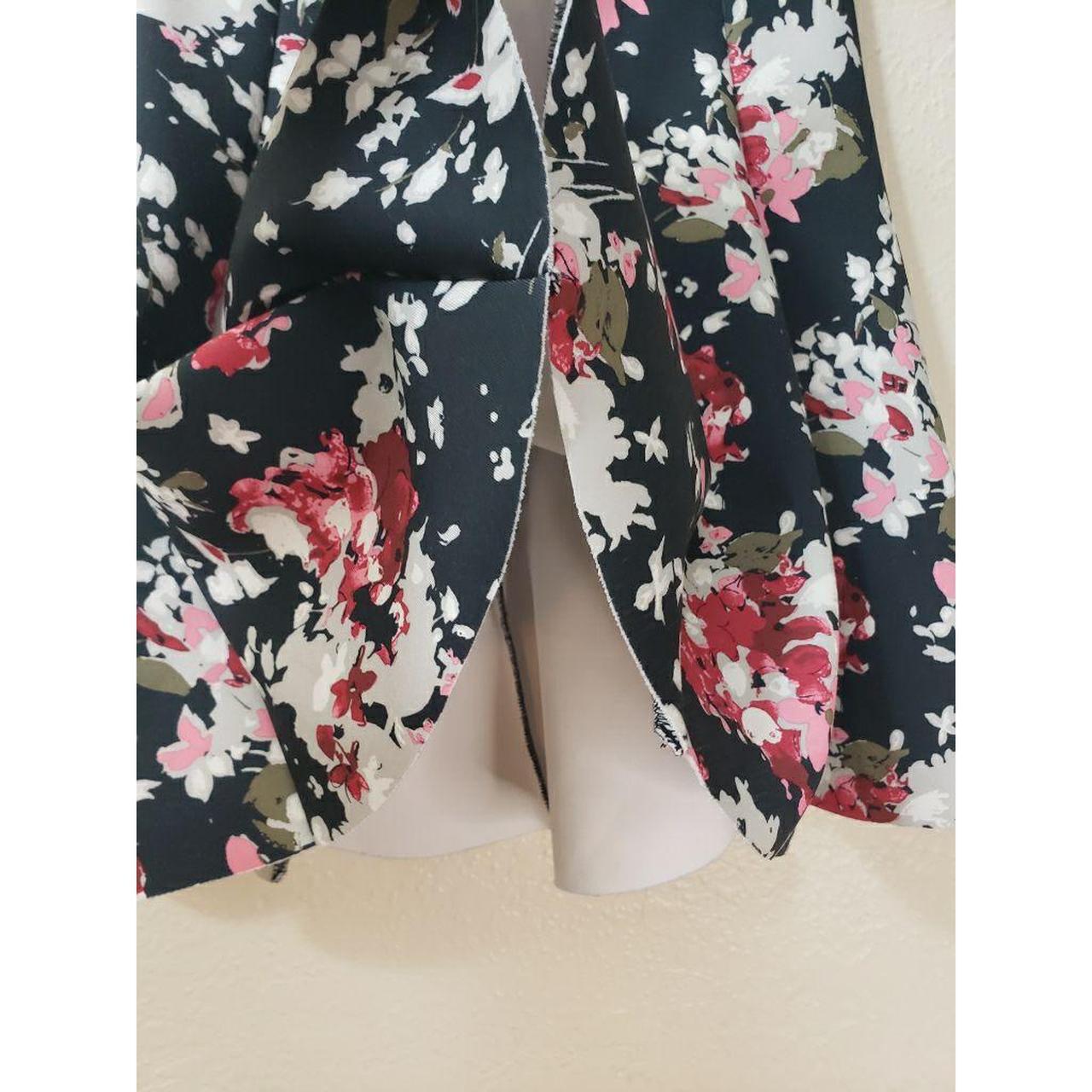 Product Image 4 - Abercrombie and Fitch Floral Pleated