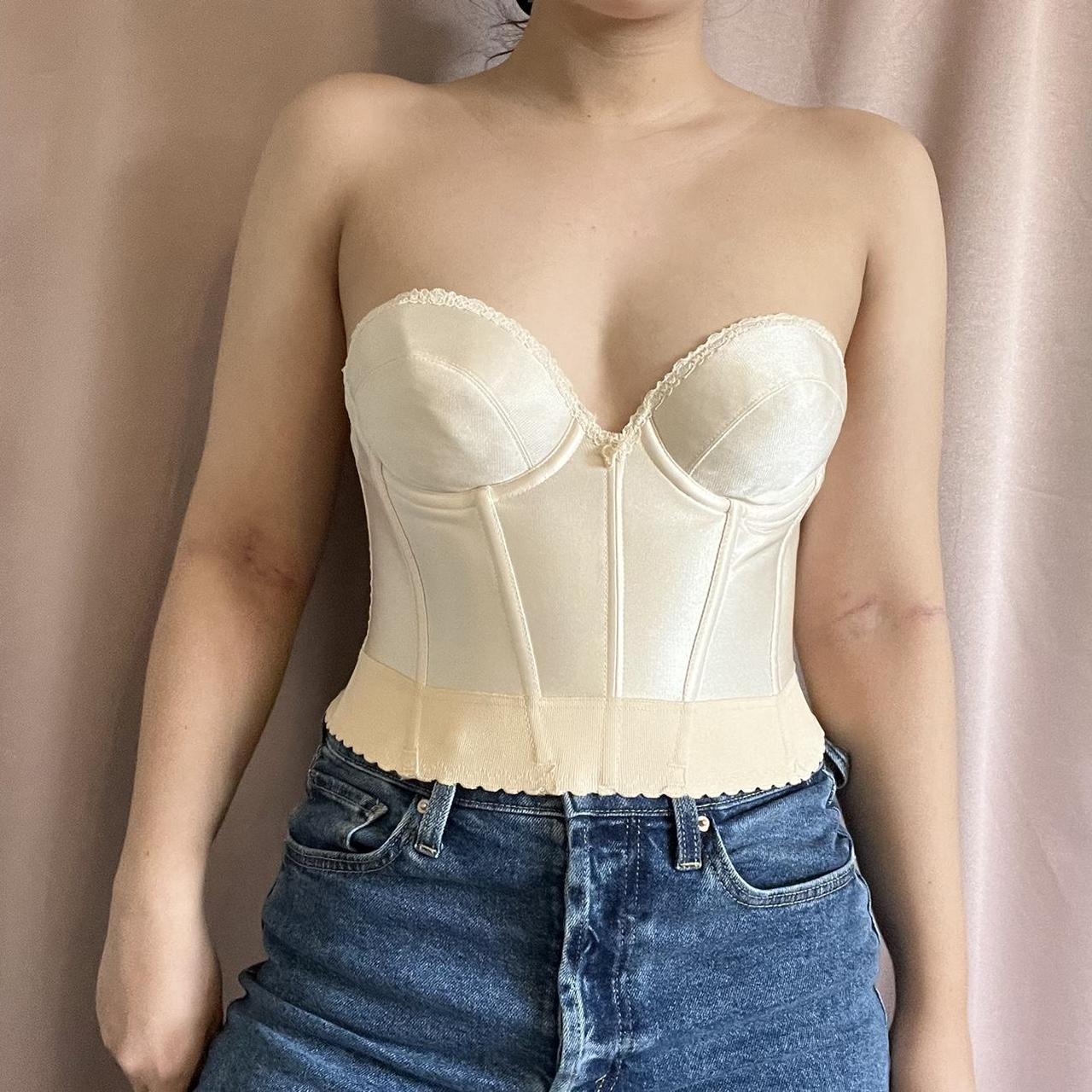 90s cream bustier top , So flattering , Can be worn