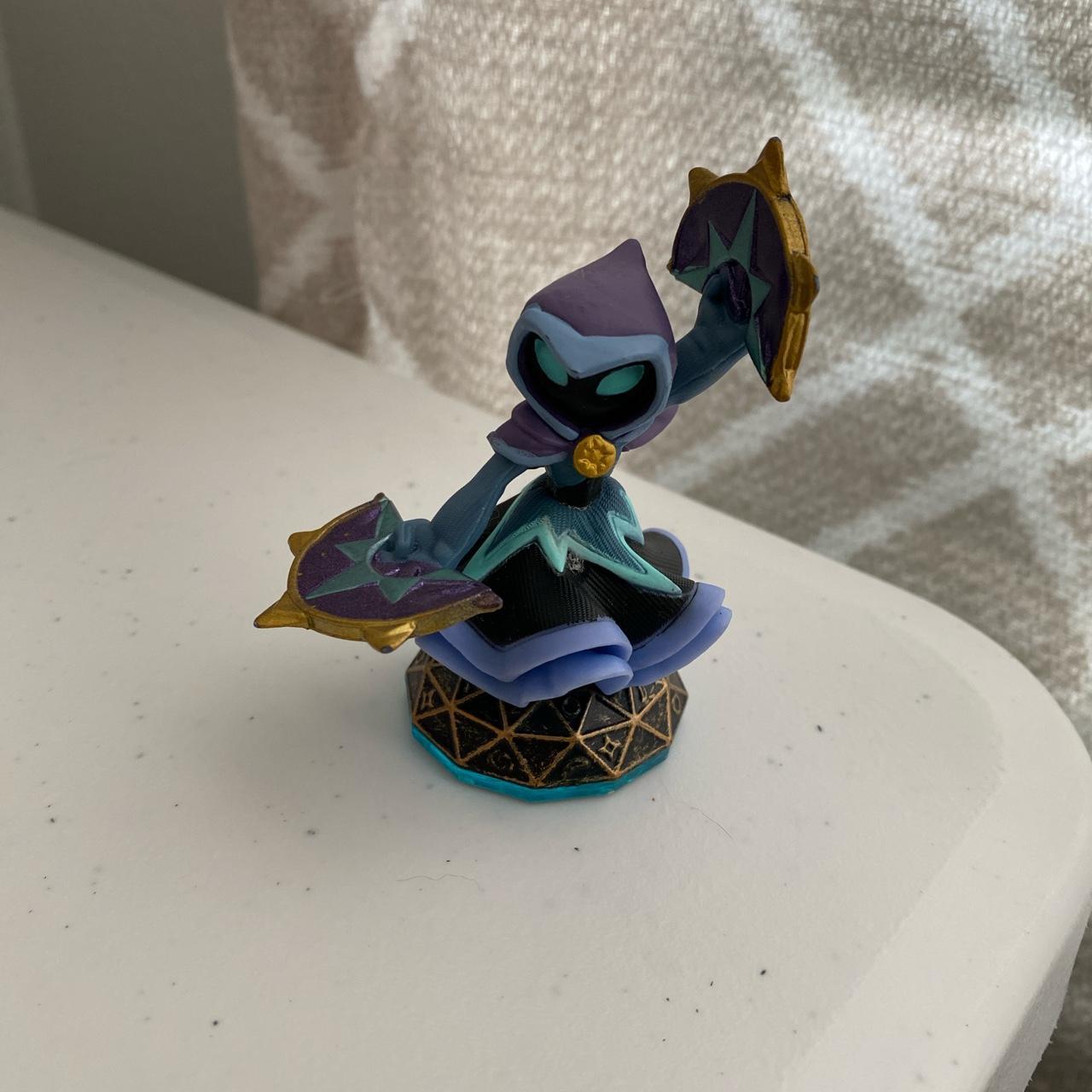 Skylanders star strike figure. Few paint scruffs but... - Depop