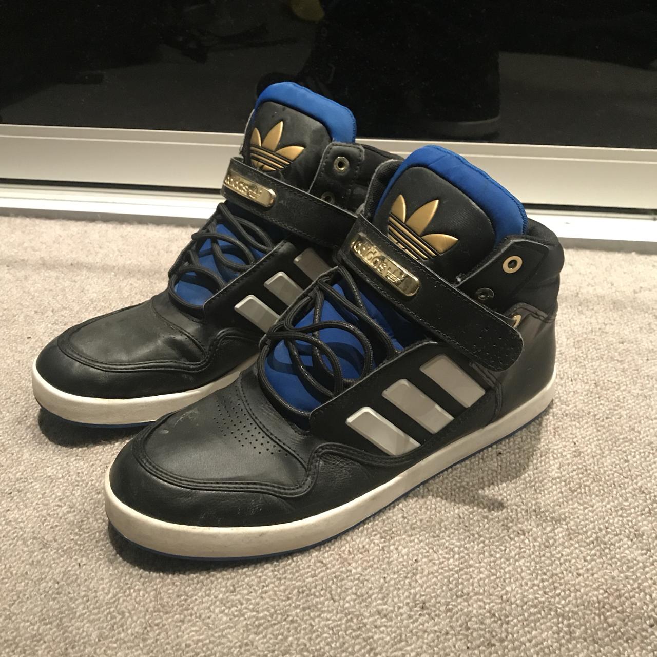 Adidas high tops outlet black white gold