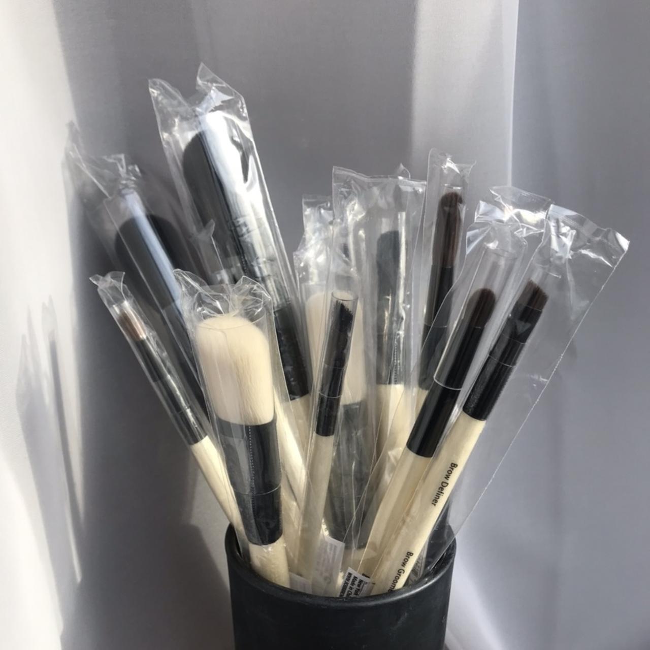 BRAND NEW BRUSHES By Bobbi Brown Genuine Brand Depop   P0 