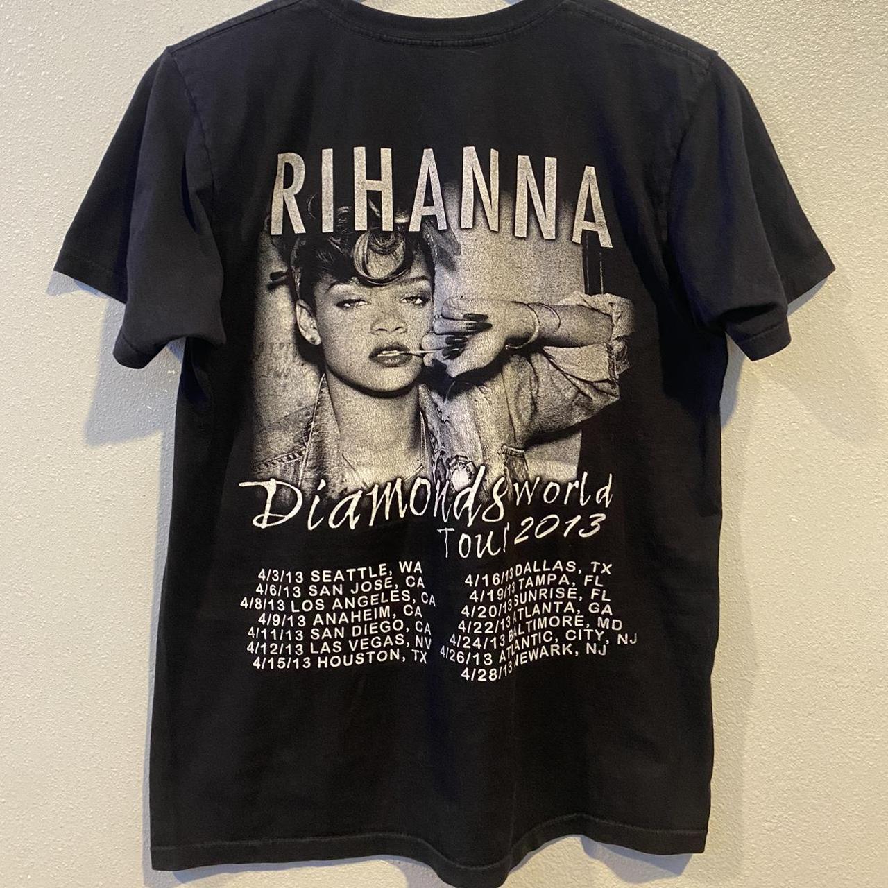 2013 Rihanna 