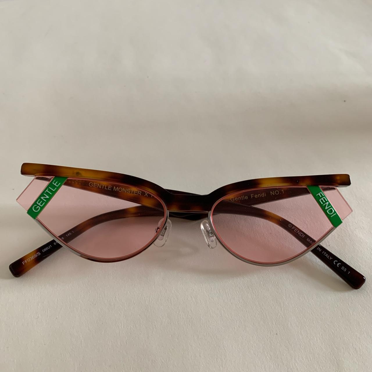 Fendi x gentle outlet monster sunglasses