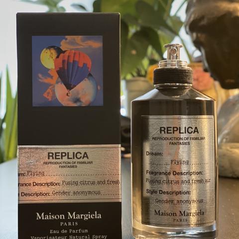 Maison margiela discount perfume flying