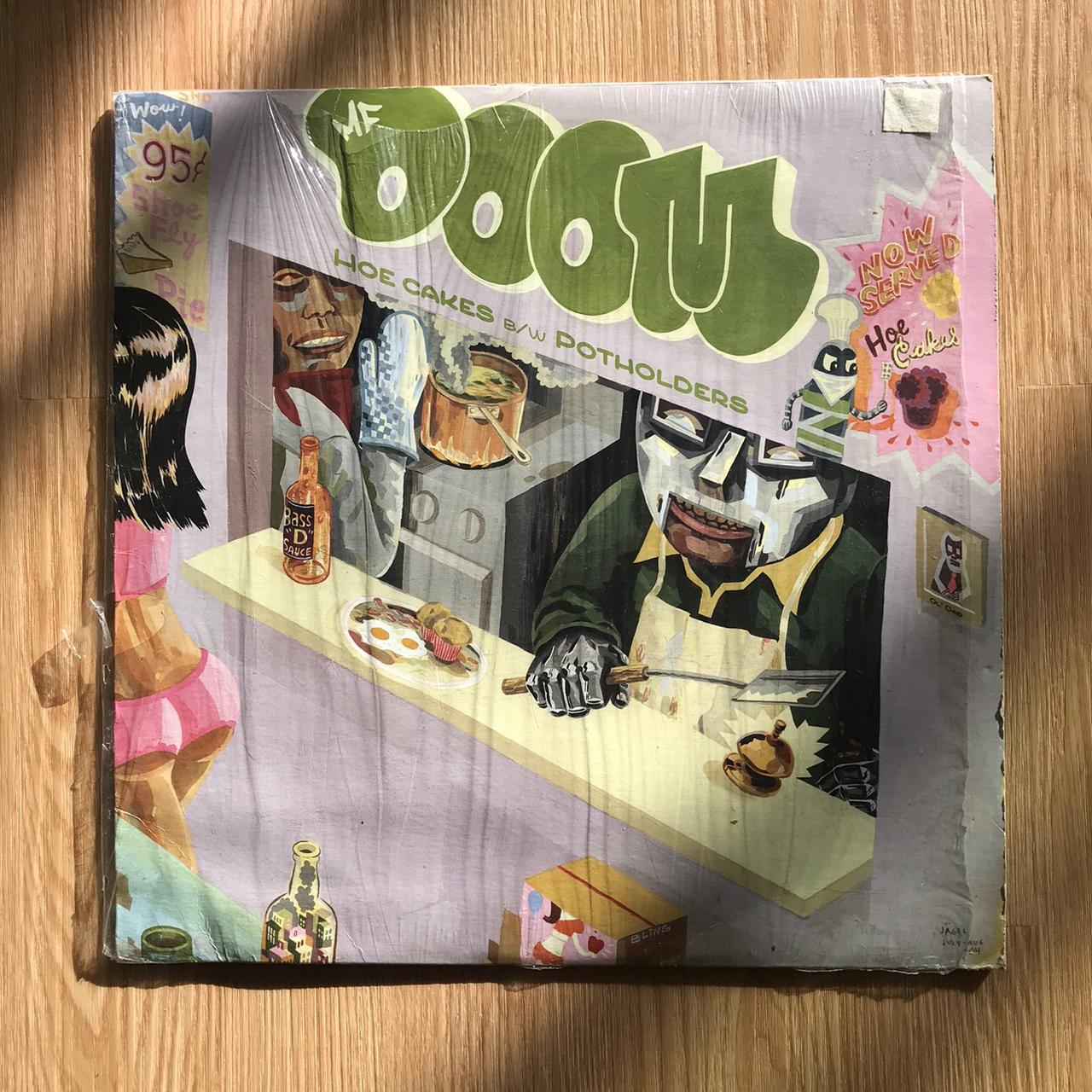 MF DOOM - HOE CAKES AND POT HOLDERS ON VINYL VERY | Depop