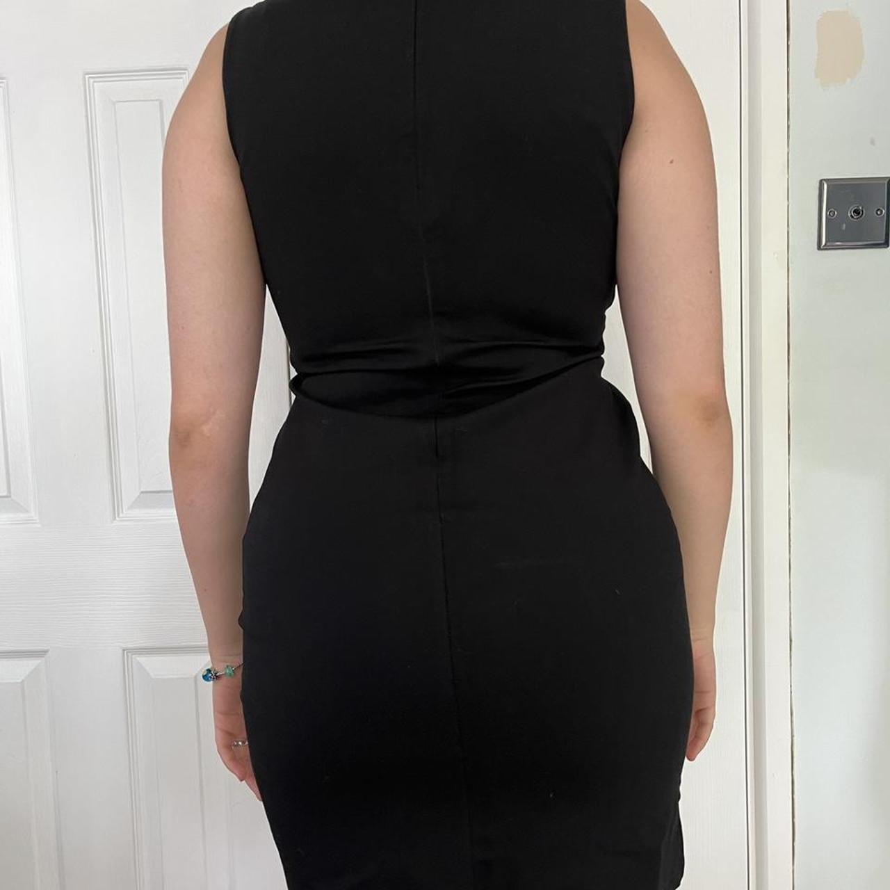 the most beautiful black cocktail dress from lulus.... - Depop