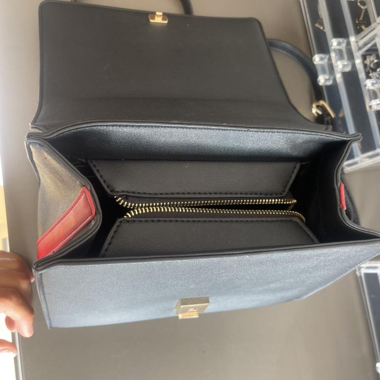 Valentino Women's Black and Red Bag | Depop