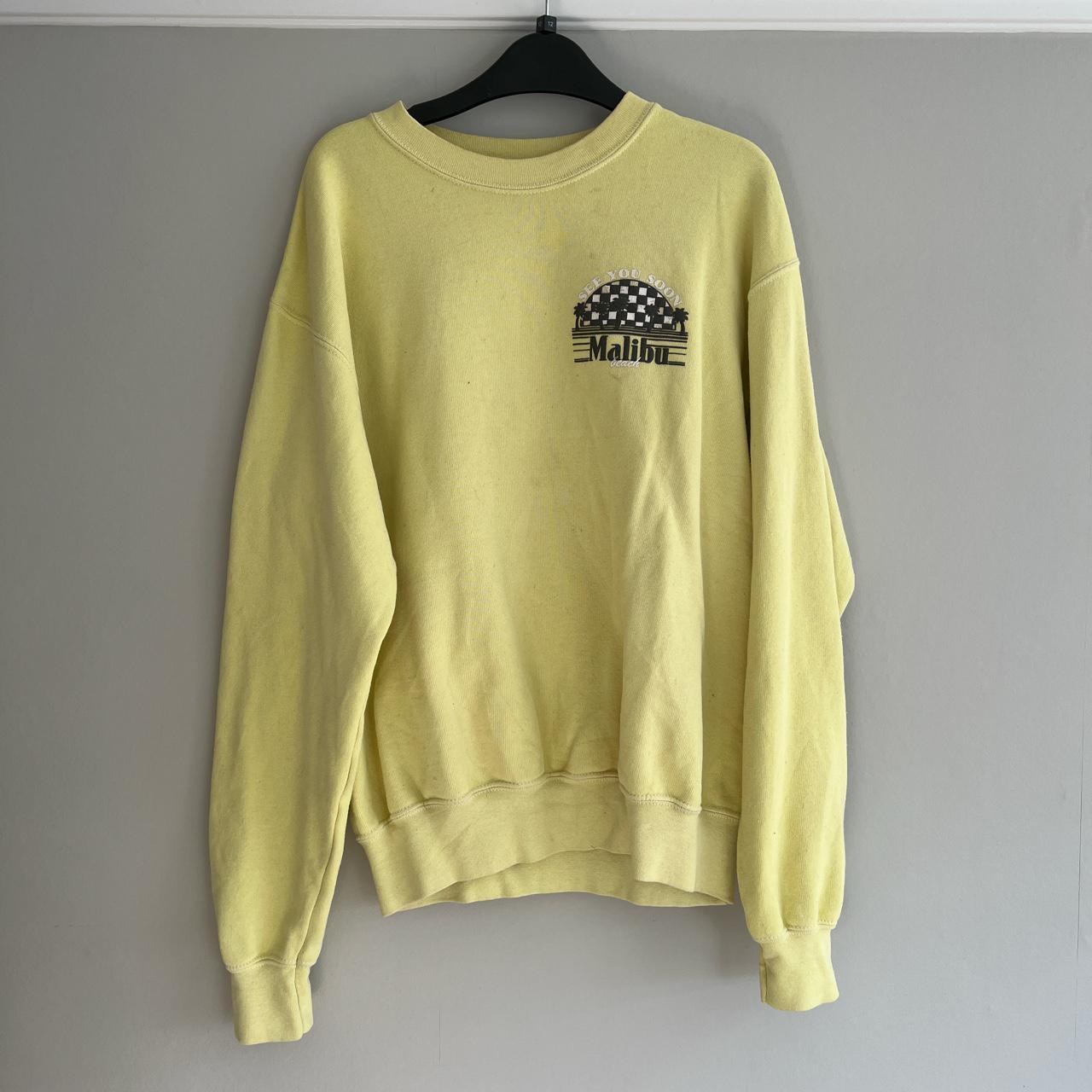klaver tilbagemeldinger Nødvendig Topshop Women's Yellow Sweatshirt | Depop