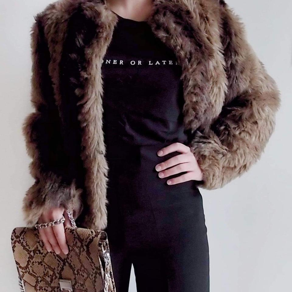 Fernanda hotsell fur coat