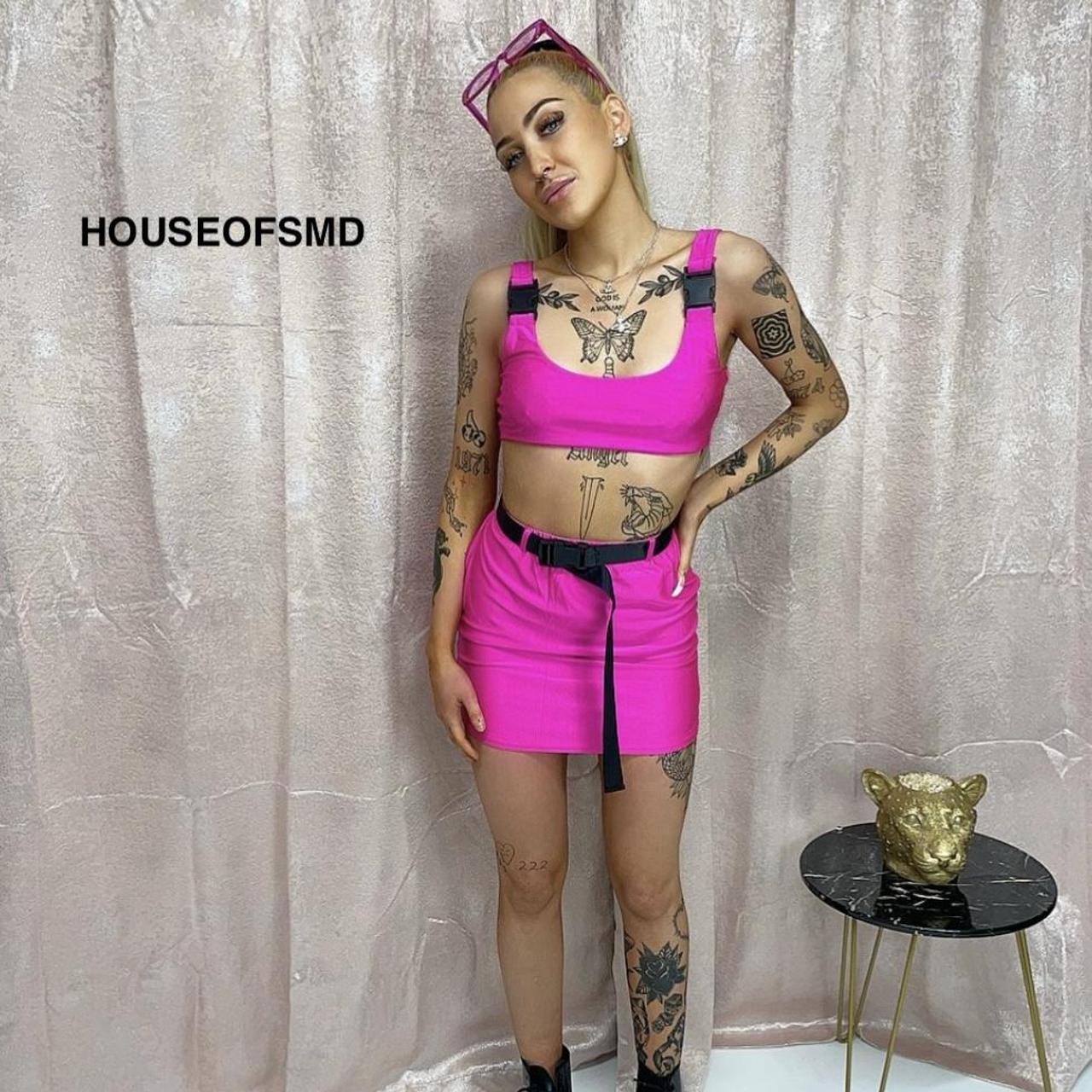 “OUR BRATZ DOLL CO ORD” neon pink Buckle