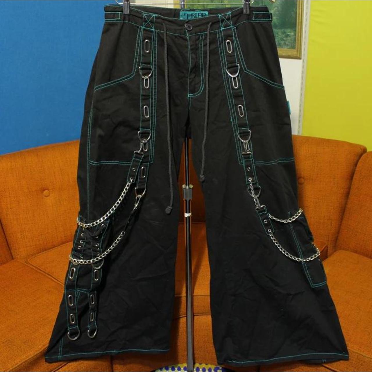Tripp Black Step Chain Zip-Off Pants | Hot Topic | Alternative fashion,  Clothes, Fashion