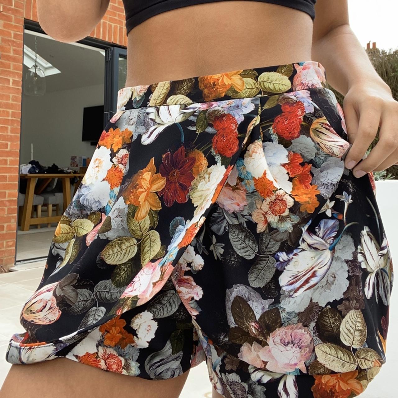 Floral skort from River Island, only worn a few... - Depop