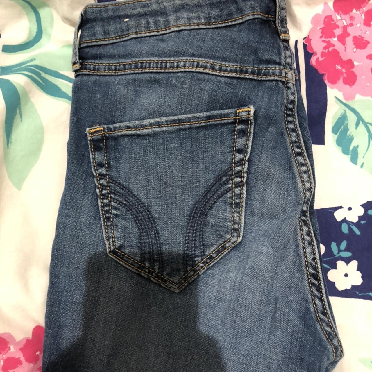 Cute darks washed ripped jeans from Hollister! They... Depop