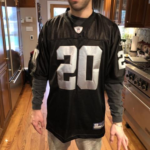 Vintage Oakland Raiders Darren McFadden On Field - Depop