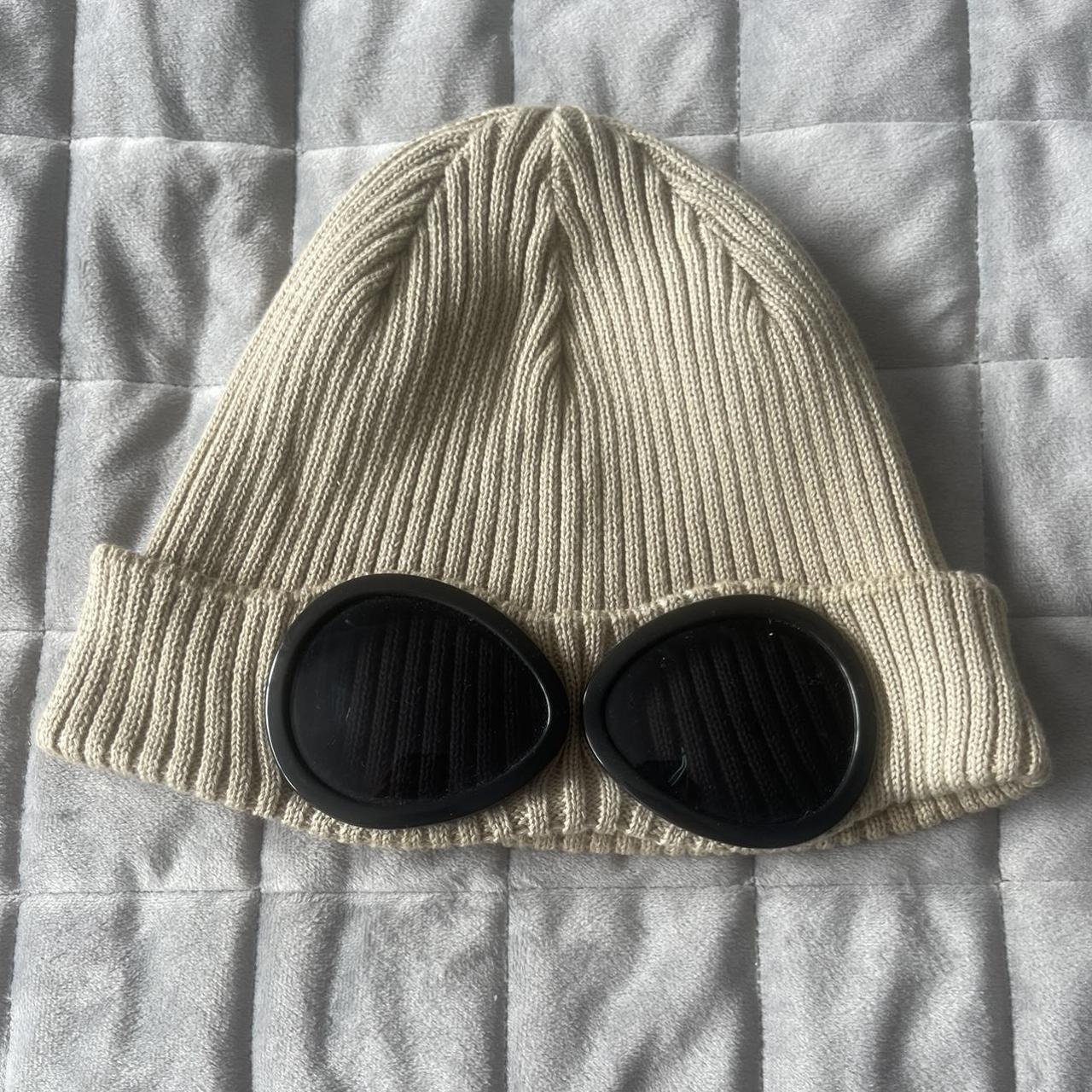 Cp company goggle hat - Depop