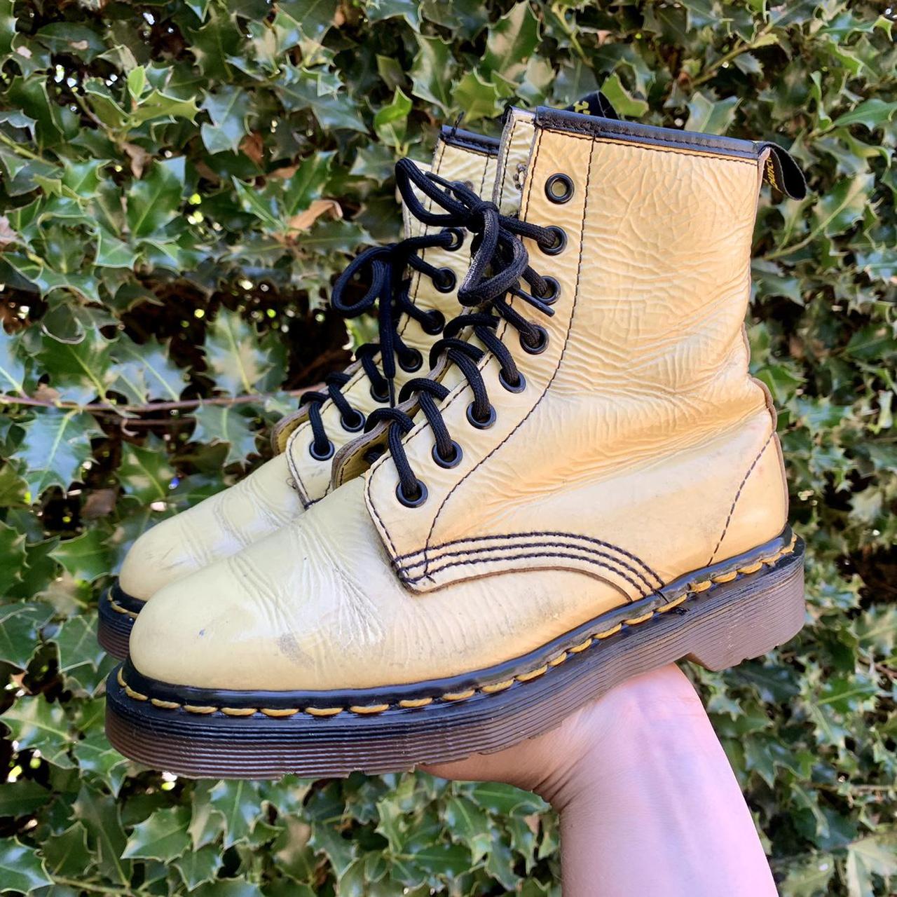 Pastel yellow clearance doc martens