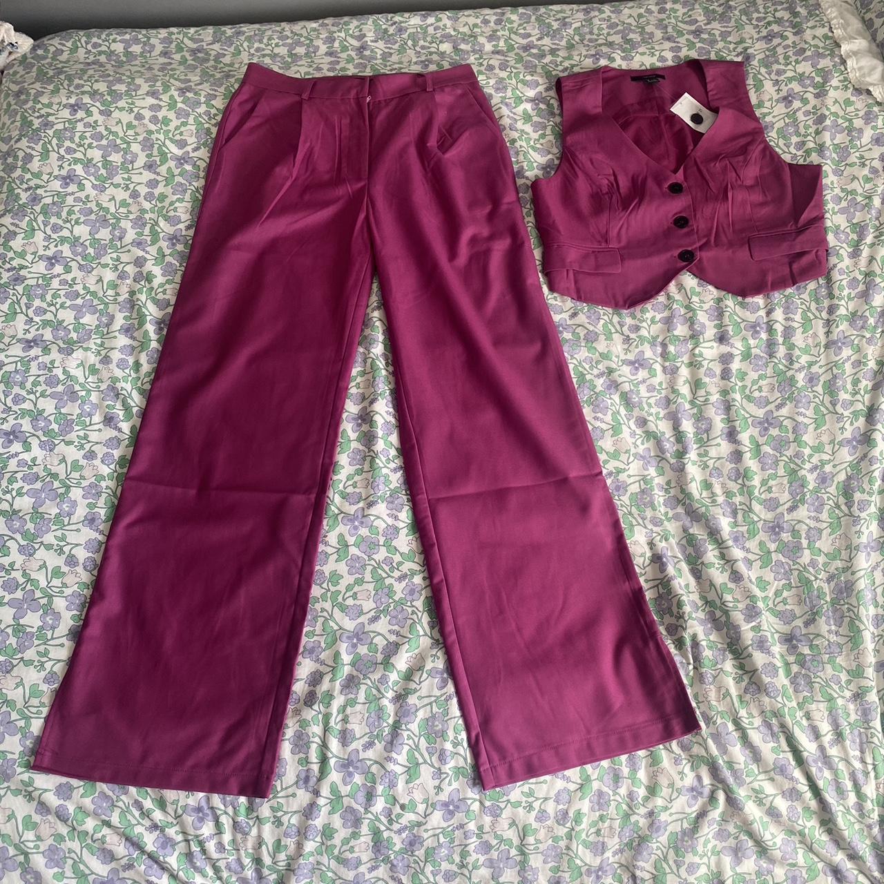 Forever 21 Women's Pink and Black Jumpsuit Depop