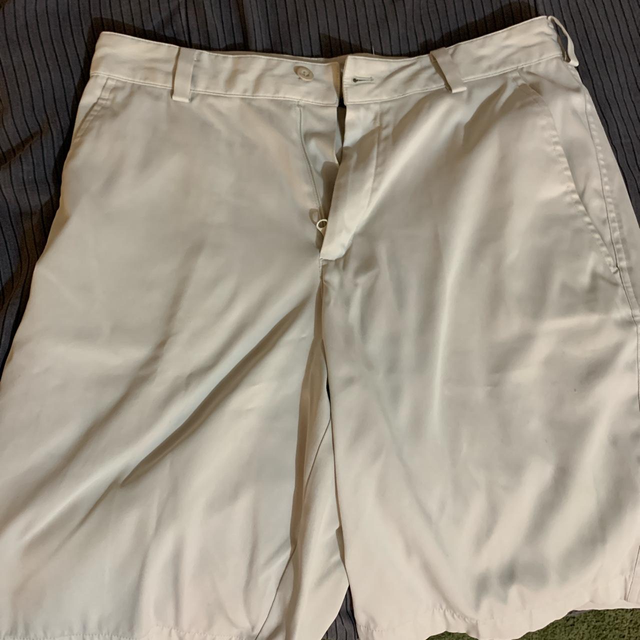 mens khaki nike shorts