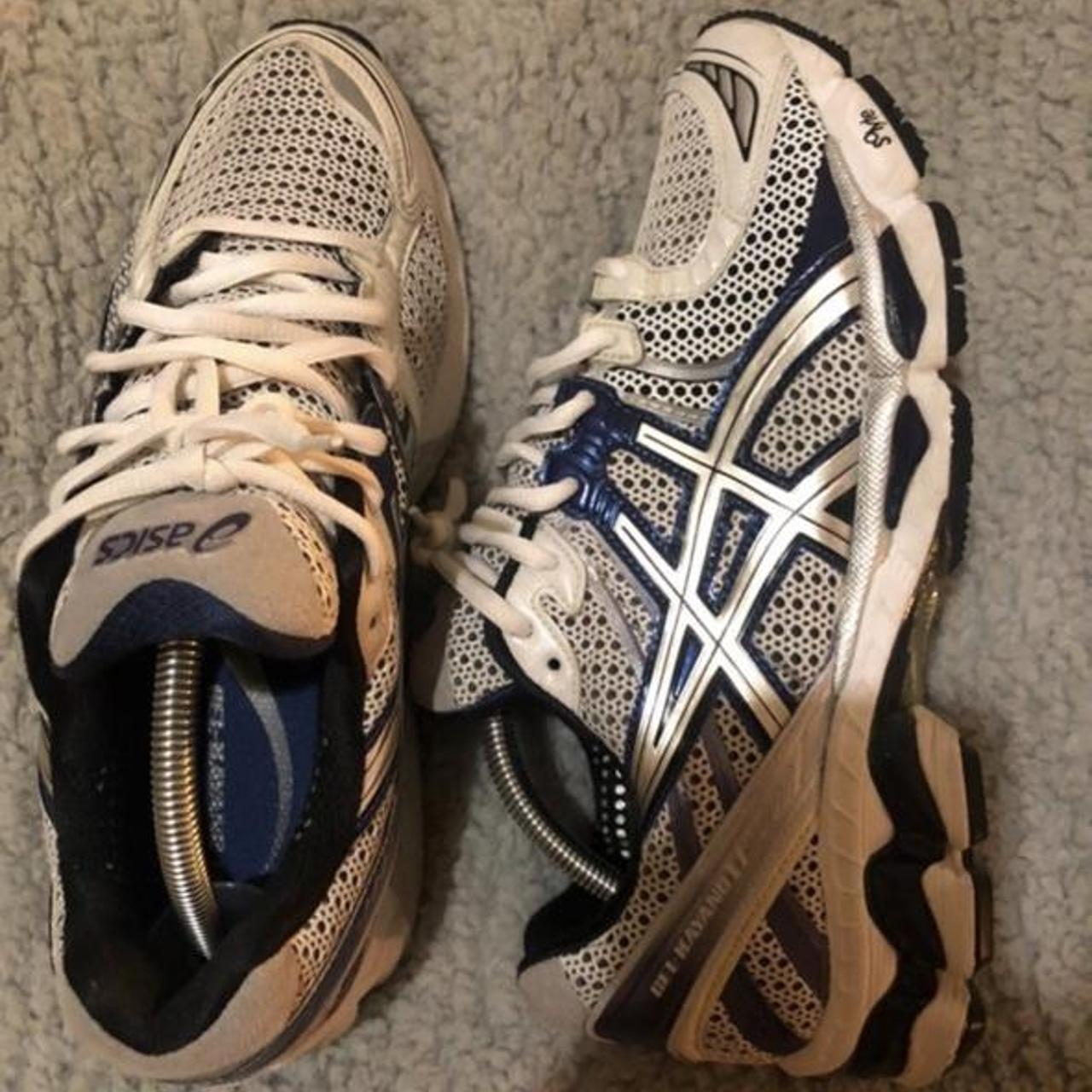 asic kayano 18