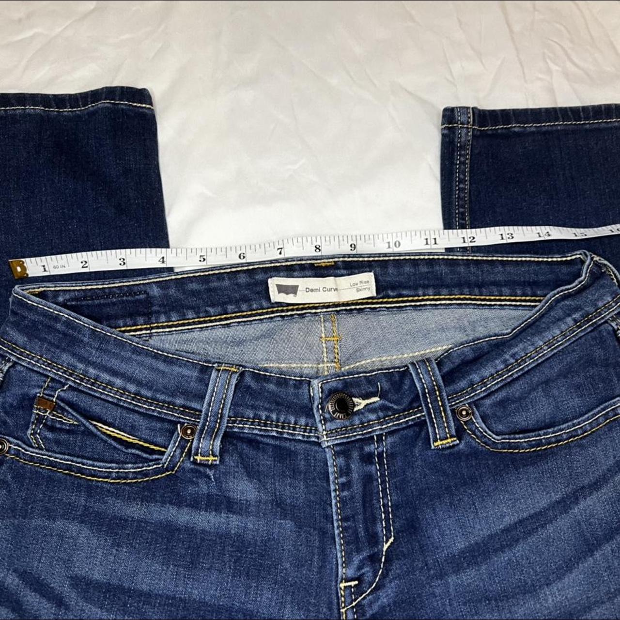 levi’s low rise skinny jeans 🦋 cute y2k low rise... - Depop