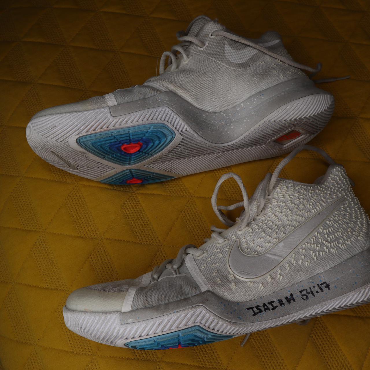 sapatos ni kyrie irving 3