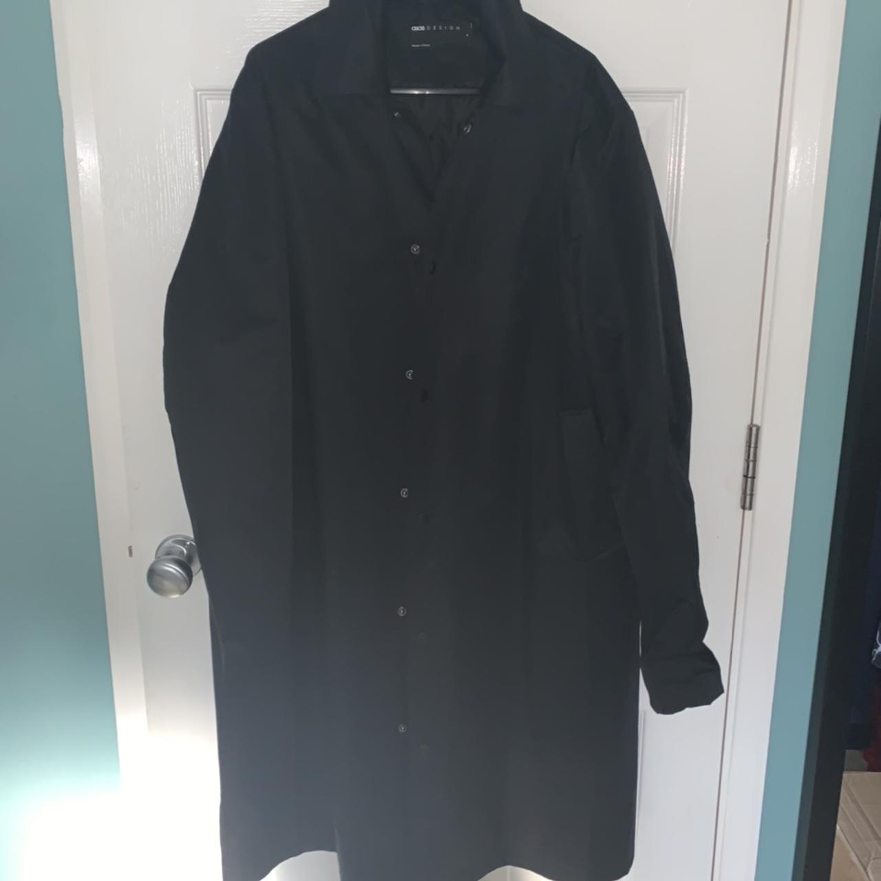 Black trench coat Hardly worn - Depop