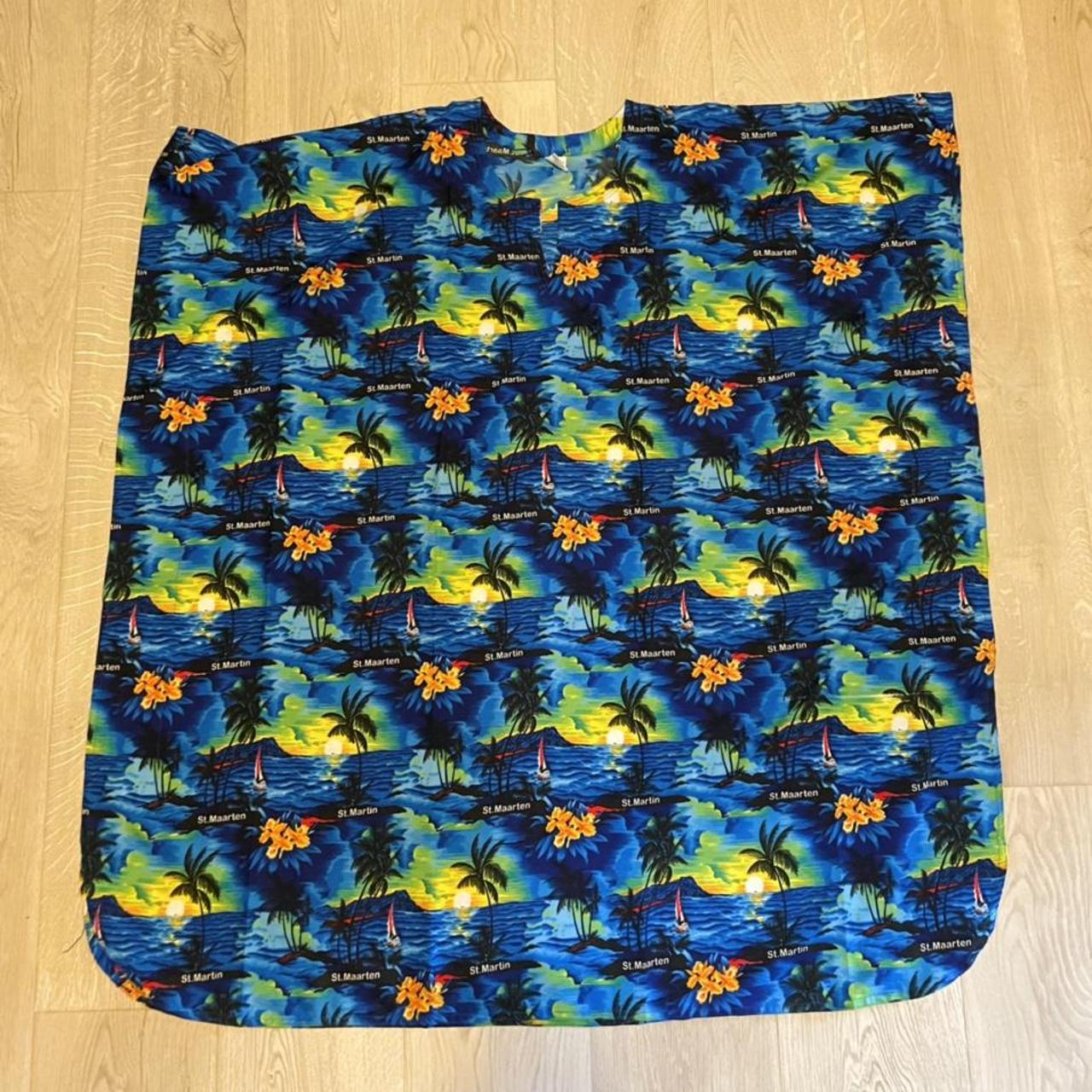 Product Image 1 - ST MARTENS PONCHO

#tropical #beach #islands