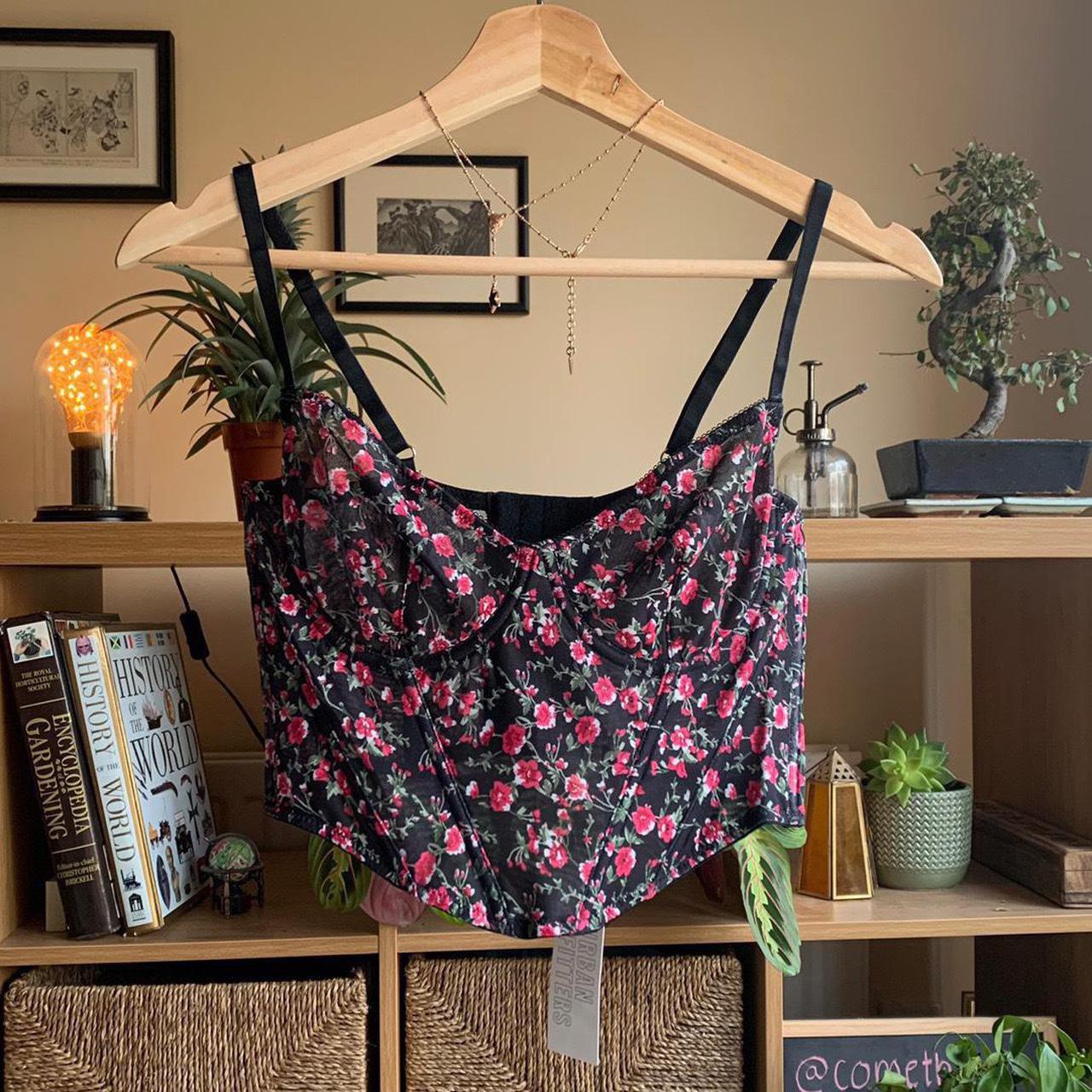 asos tyler mesh underwire corset with sleeve in ditsy floral