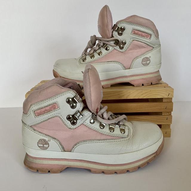 bubblegum pink timberland boots