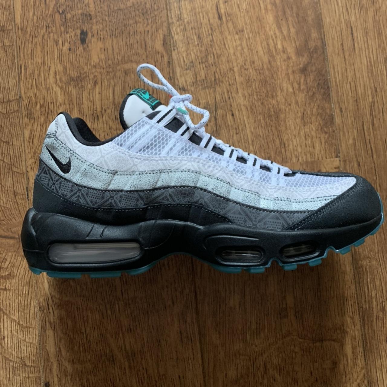 day of the dead air max 95