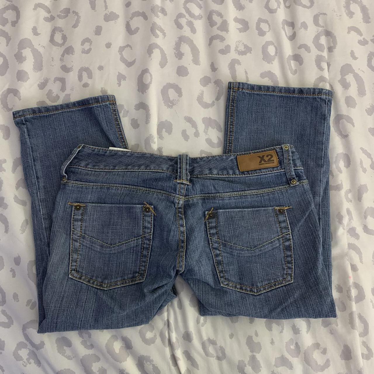 2000s low rise capri jeans -in perf condition -waist... - Depop