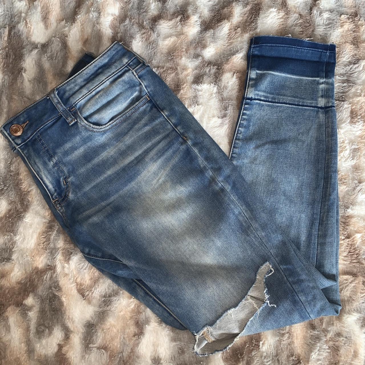 •AE light wash jeggings• 70Cotton, 12 Polyester,... Depop