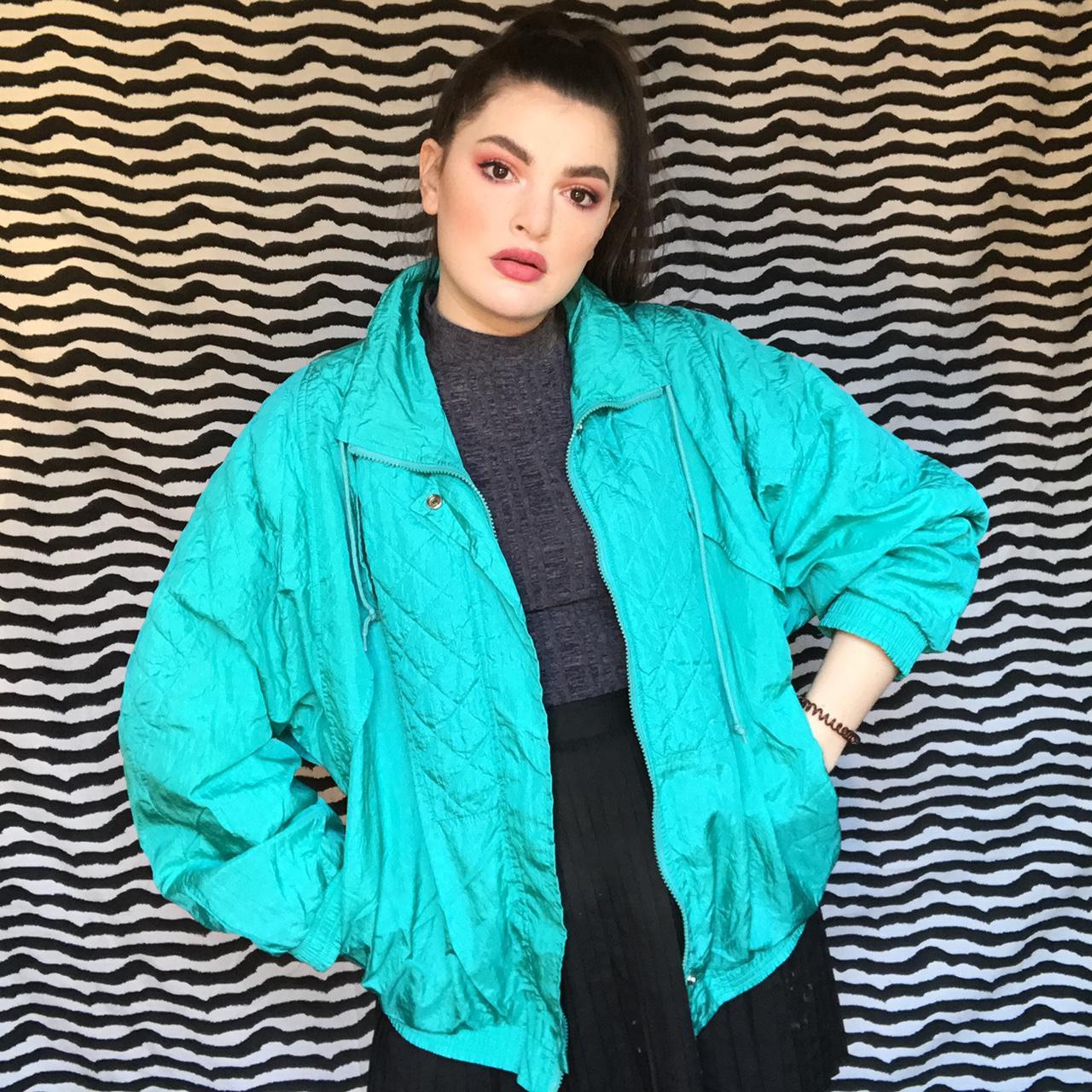 80s-or-90s-vintage-bright-teal-casual-isle-quilted-depop