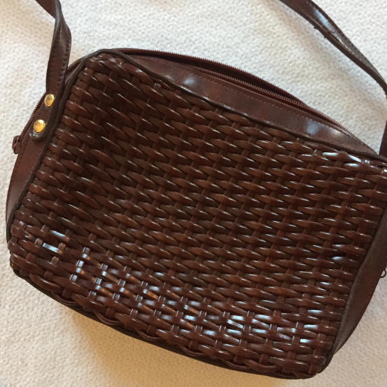 Vintage brown basket weave shoulder bag purse, tonal... Depop