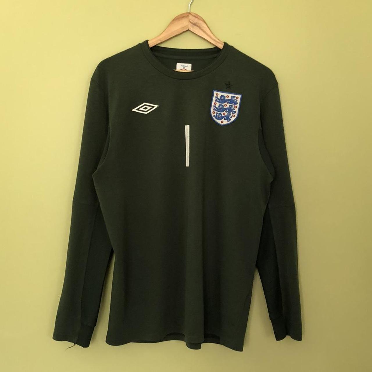 Umbro England Football Long Sleeve T Shirt Green Depop