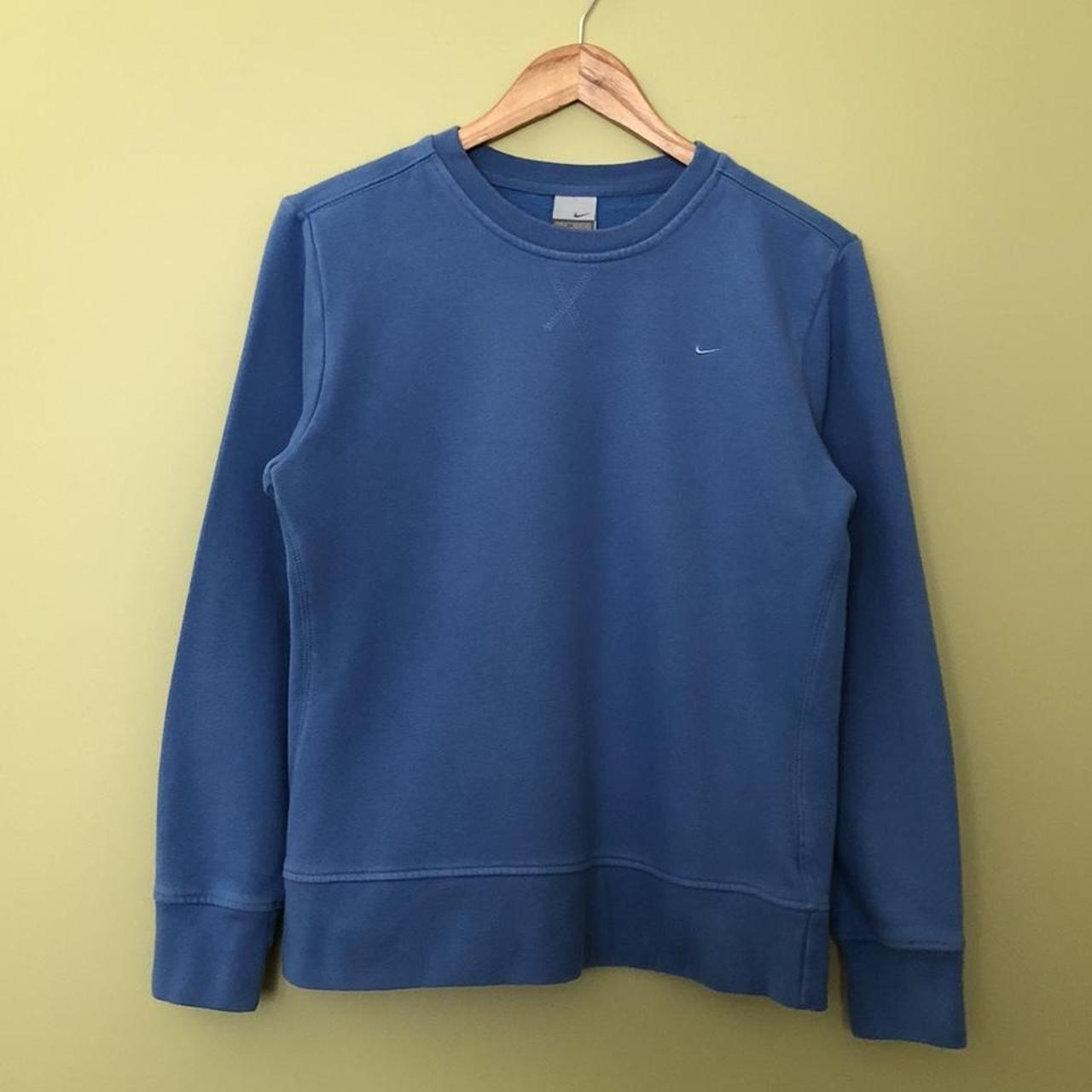 Nike Women's Blue Sweatshirt Depop