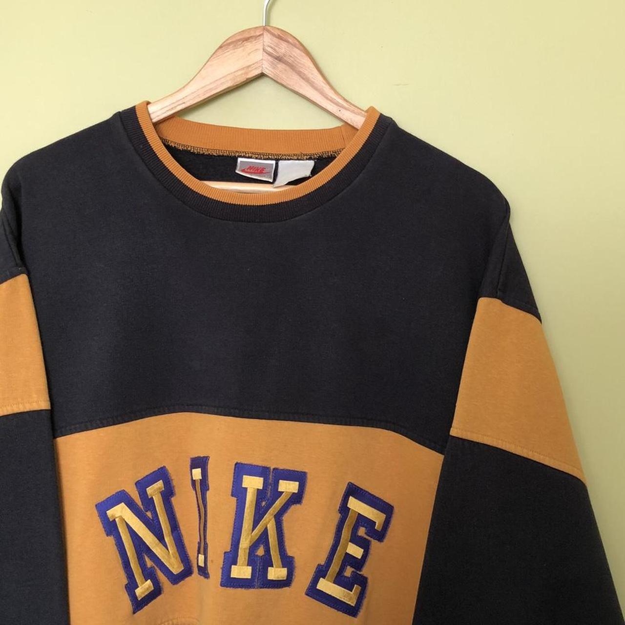 black and red vintage nike sweatshirt