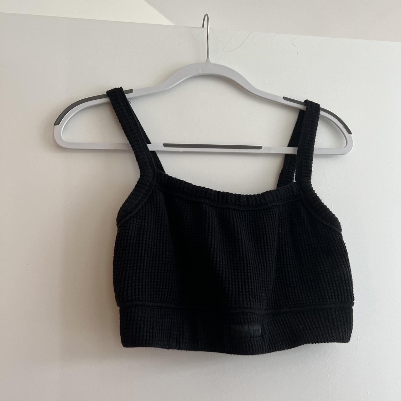 SET ACTIVE LOUNGE SCOOP BRA IN ONYX. - Depop