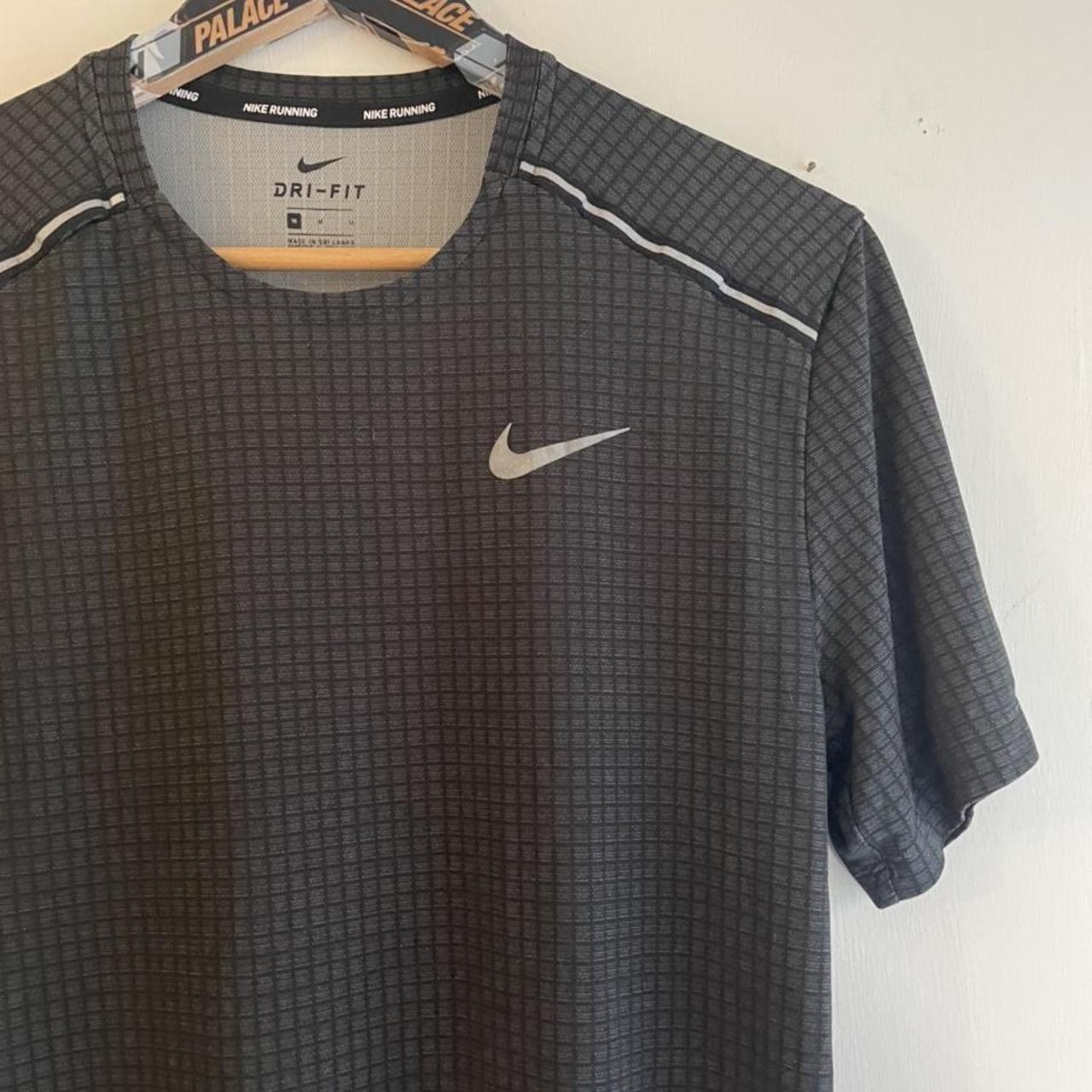 mens retro nike t shirt