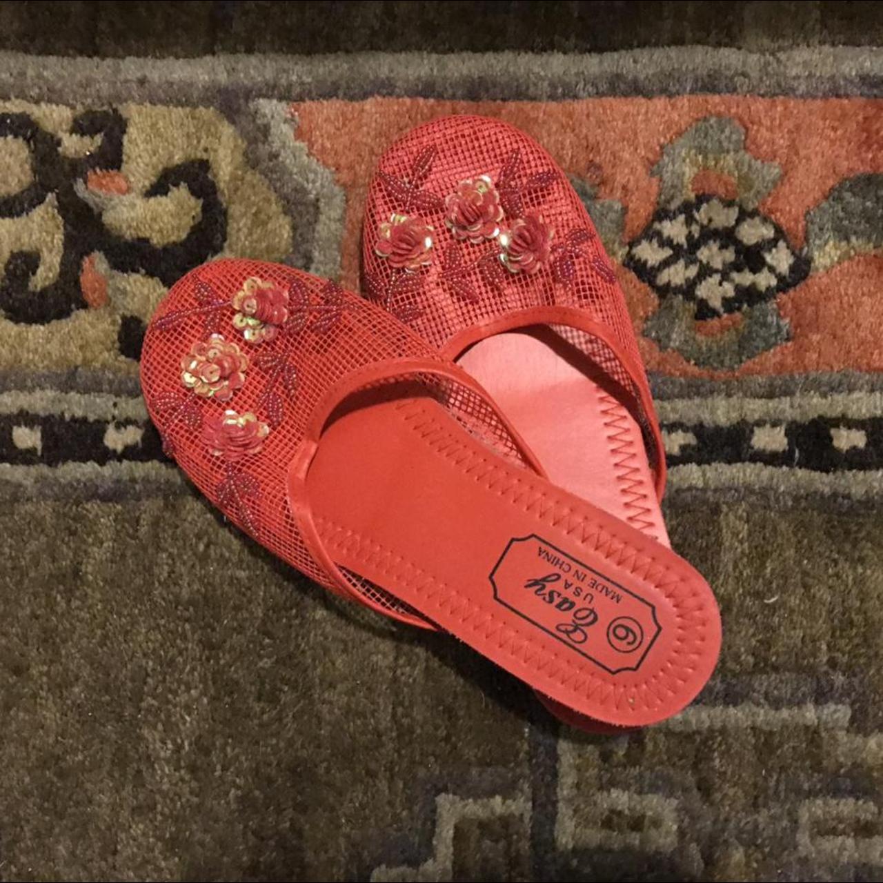 Women's Red Slides | Depop