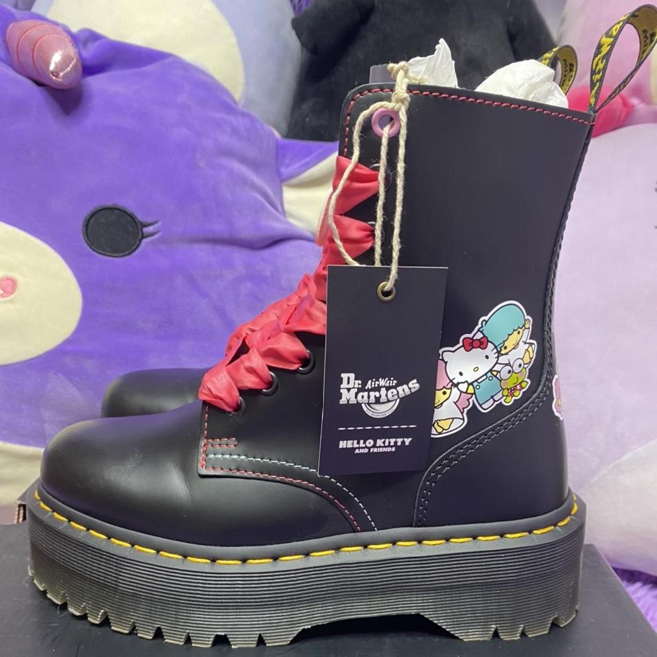 Dr martens jadon hello hot sale kitty