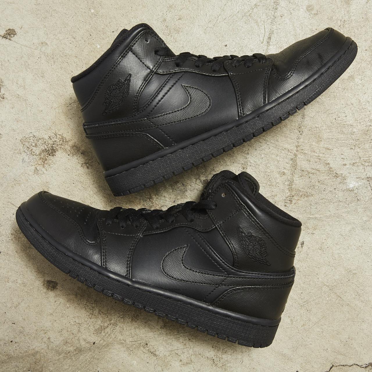 all black jordans high top