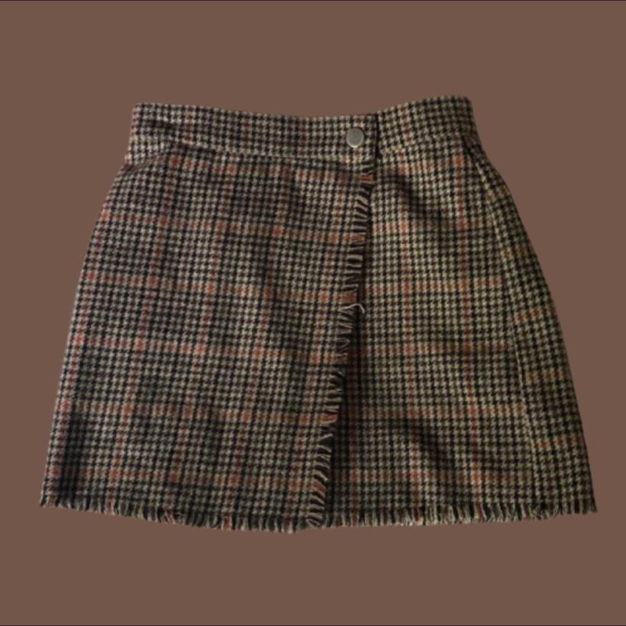 Urban Outfitters brown plaid skirt with cute vintage... - Depop