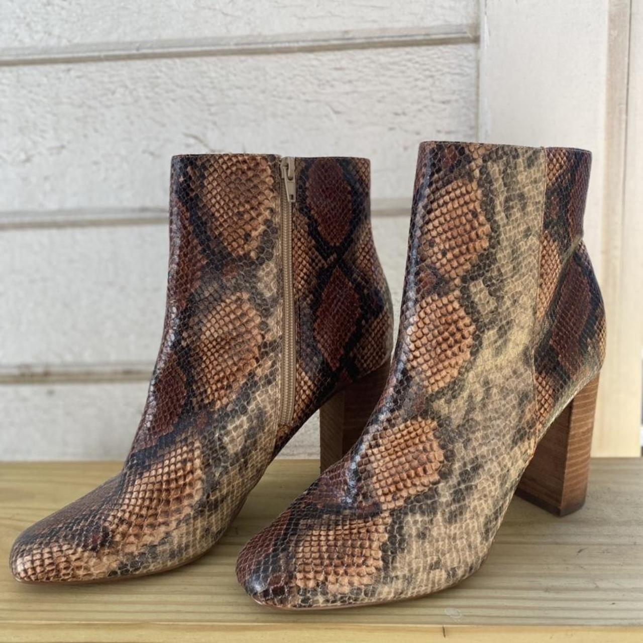 🤎 Snakeskin boots 🤎 Gorgeous snakeskin ankle... - Depop