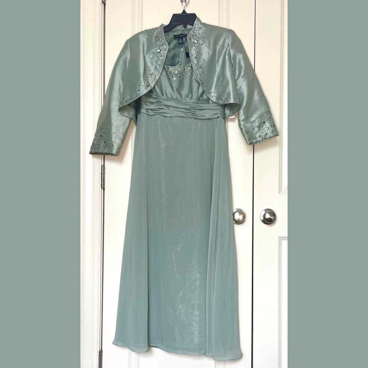 R&M Richards Women's Green and Blue Dress | Depop